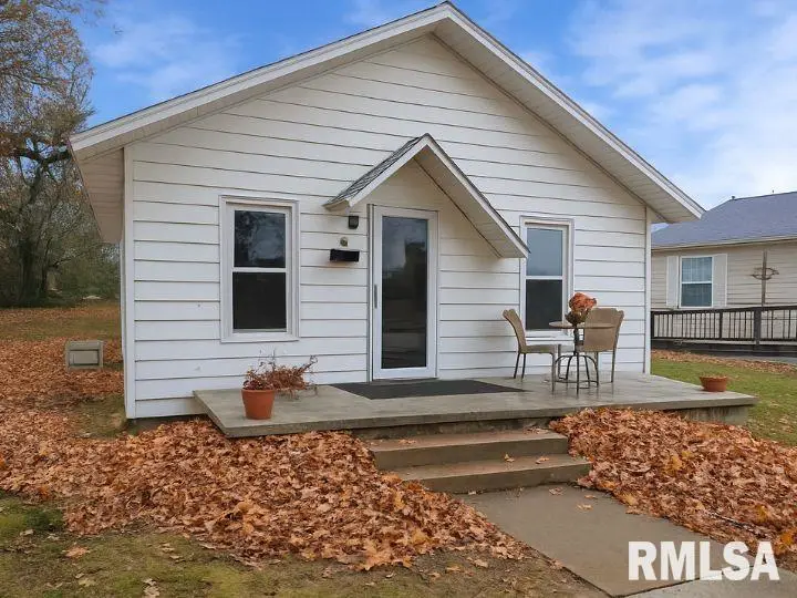 511 N Shelby Street, Salem, IL 62881 - Image #1