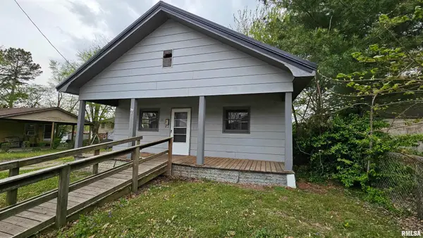 202 S Liberty Street, Marion, IL 62959