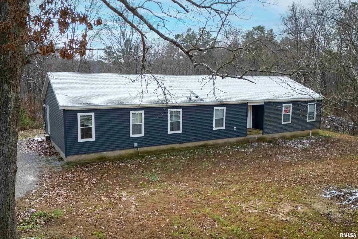 1201 Pine Ridge Lane, Makanda, IL 62958 - Image #1