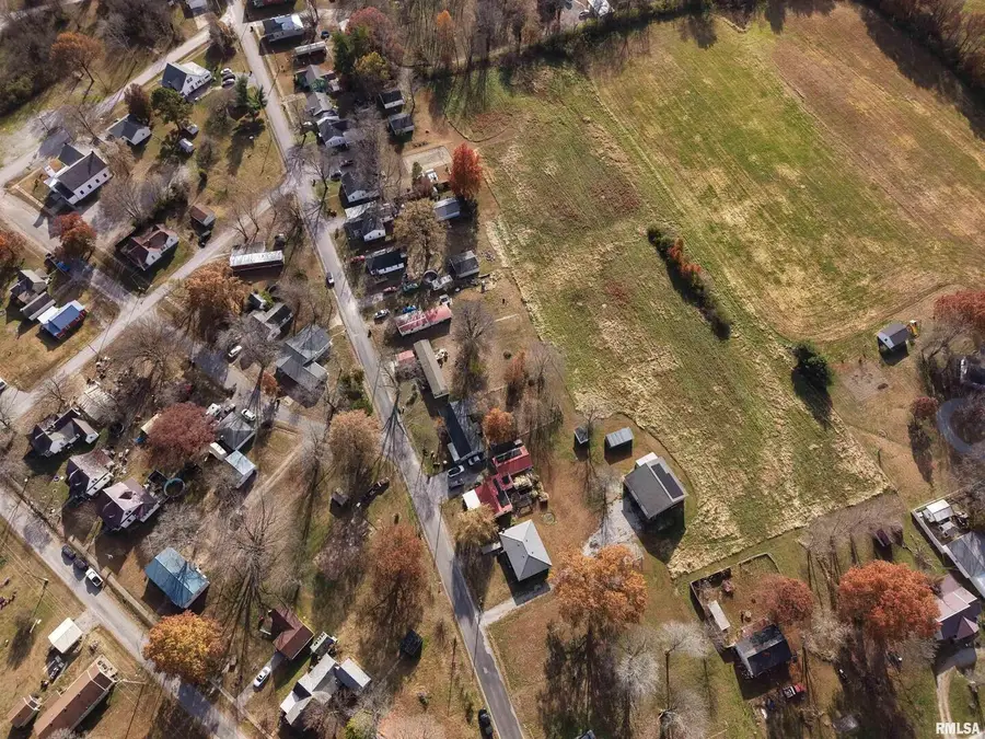 103 Watkins Street, Cisne, IL 62823 - Image #2