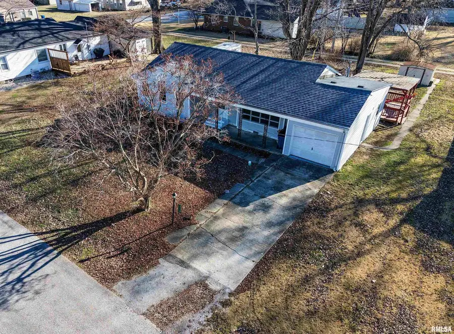 110 Hickory Street, Flora, IL 62839 - #2