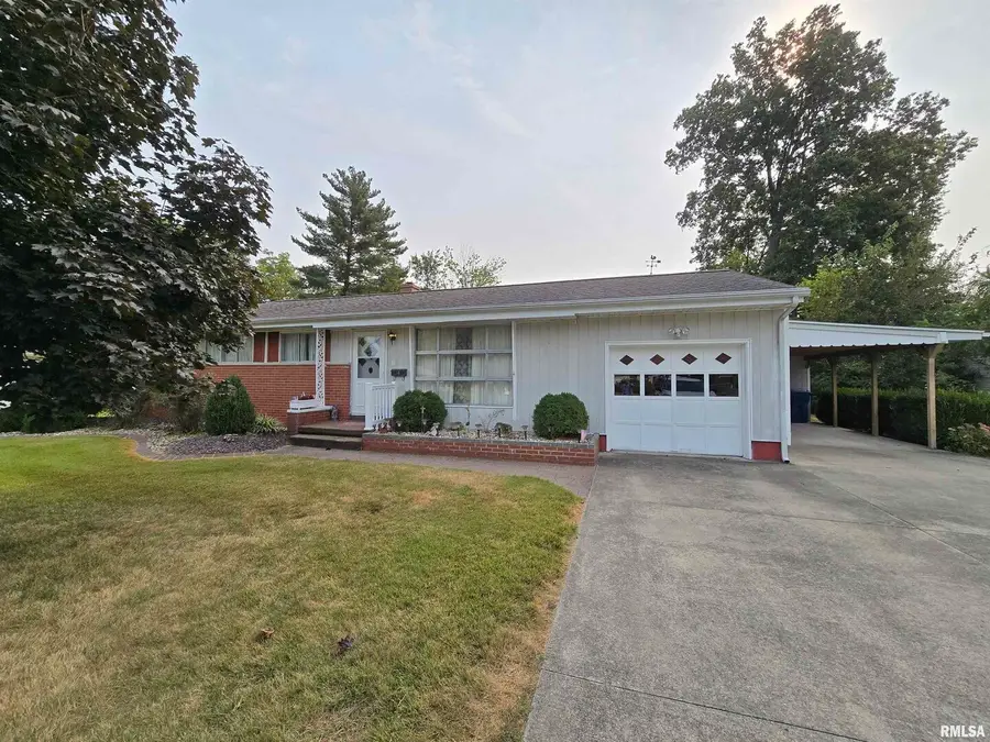 10 Park Lane, Centralia, IL 62801 - Image #2