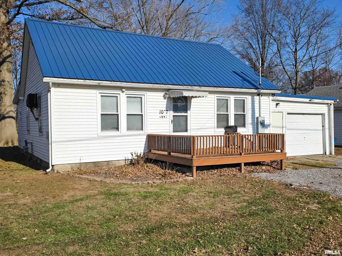 1037 E 3rd Street, Flora, IL 62839 - Image #1