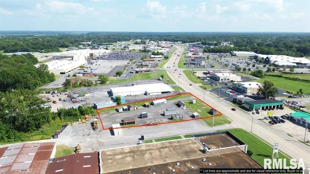 3050 Irvin Cobb Drive, Paducah, KY 42003 - #1