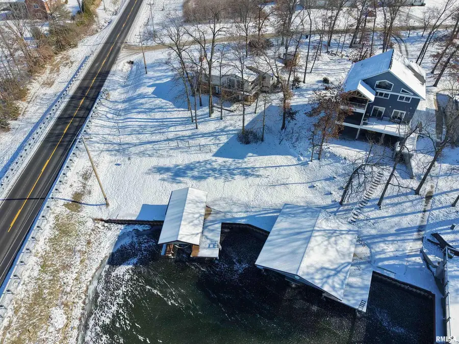 15981 Hillcrest Drive, Effingham, IL 62401 - Image #3