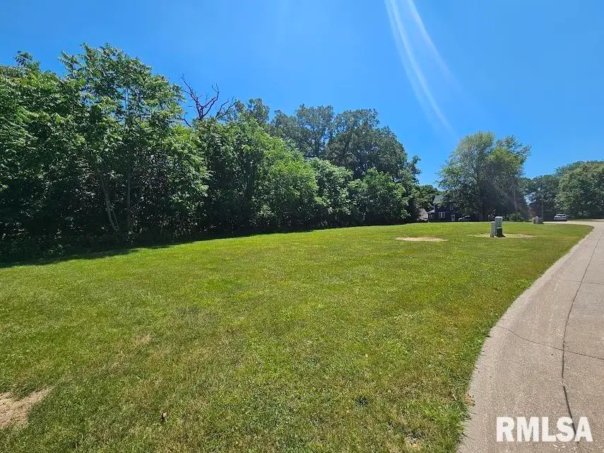 574-632 3rd Street #A, Moline, IL 61265 - Image #2