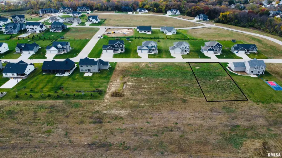 359 Ann Avenue, Riverdale, IA 52722 - Image #3