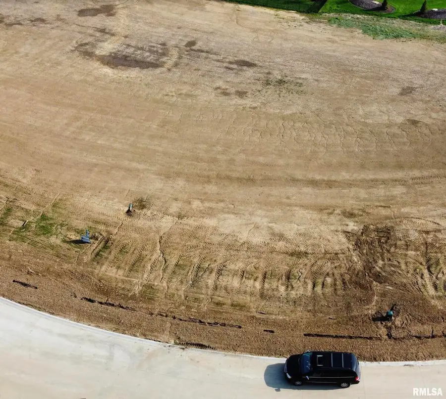 265 Mason Drive, Riverdale, IA 52722 - Image #2