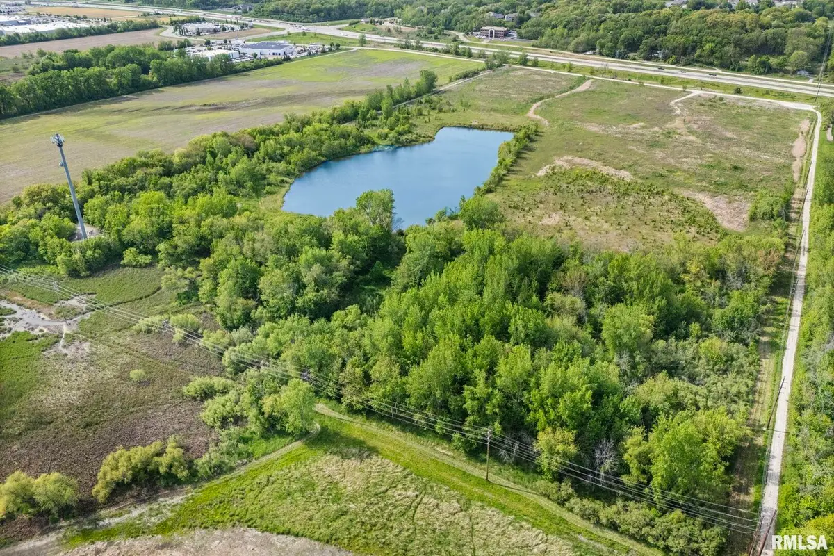 7300 John Deere Road, Moline, IL 61265 - Image #1