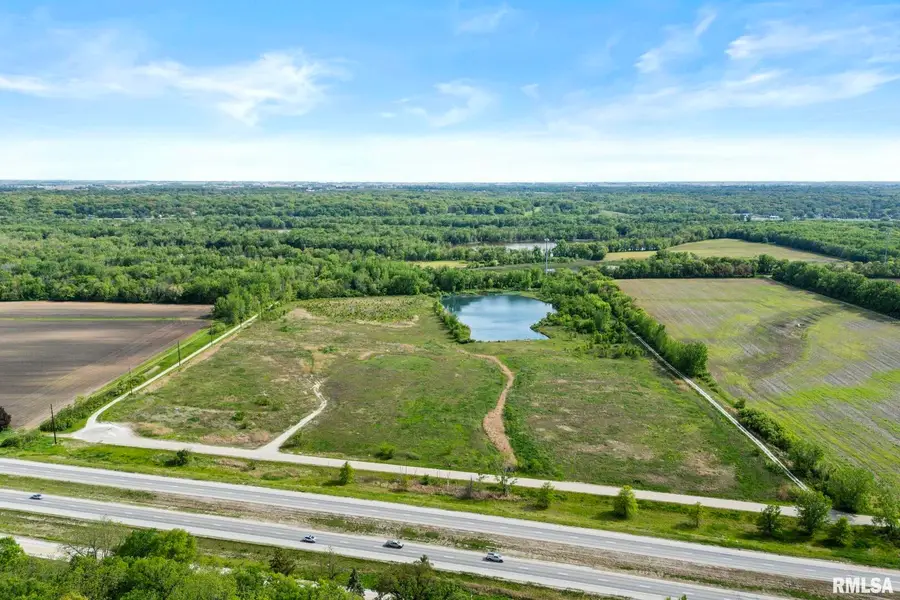 7300 John Deere Road, Moline, IL 61265 - Image #3