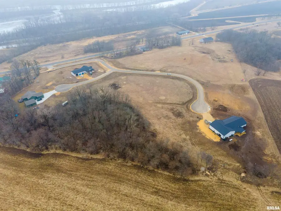 4038 Rock Creek Court, Camanche, IA 52730 - Image #3