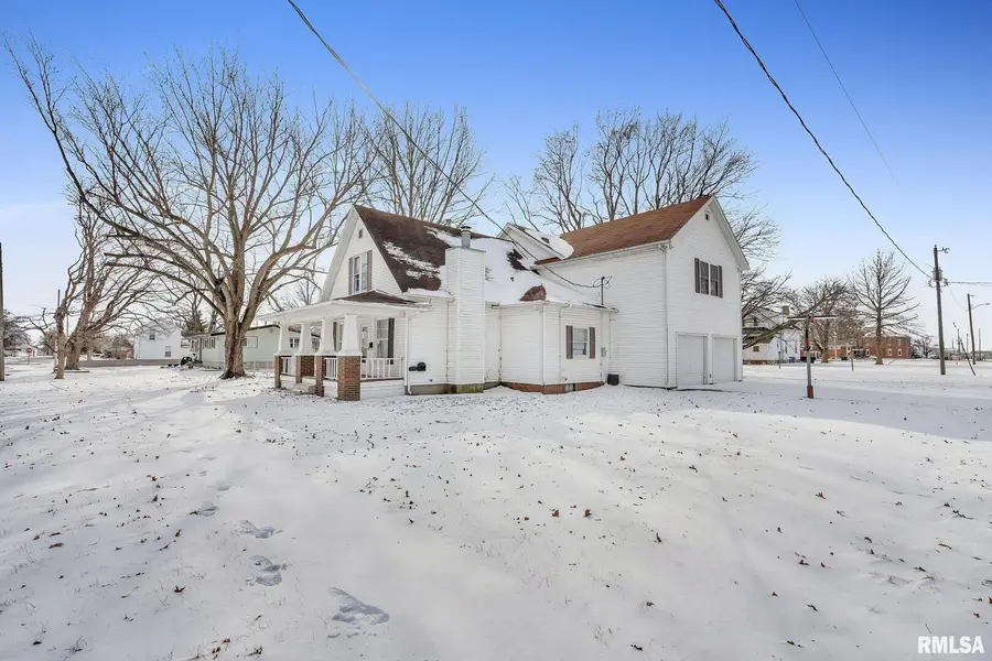 217 N 5th Avenue, New Windsor, IL 61465 - #3