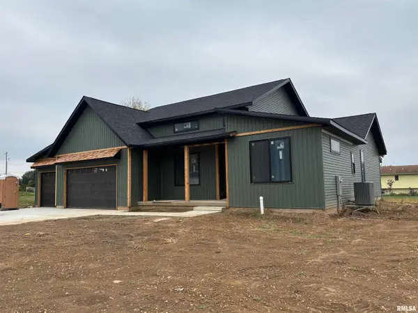 1819 Zara Trace, Clinton, IA 52732