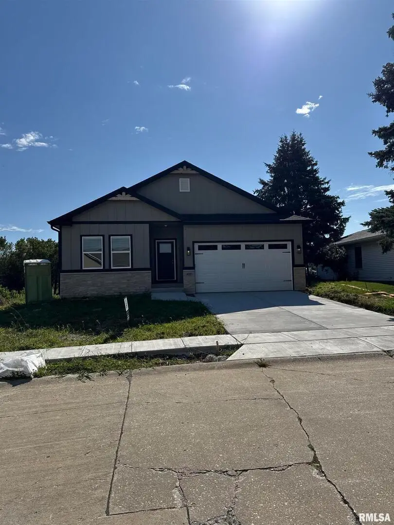 4325 Michigan Avenue, Davenport, IA 52806 - Image #1