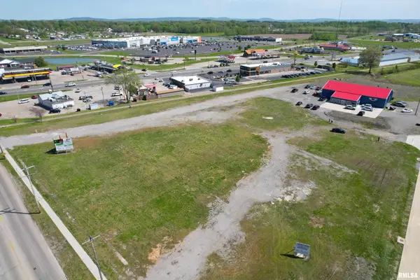 333 E Sloan Street, Harrisburg, IL 62946