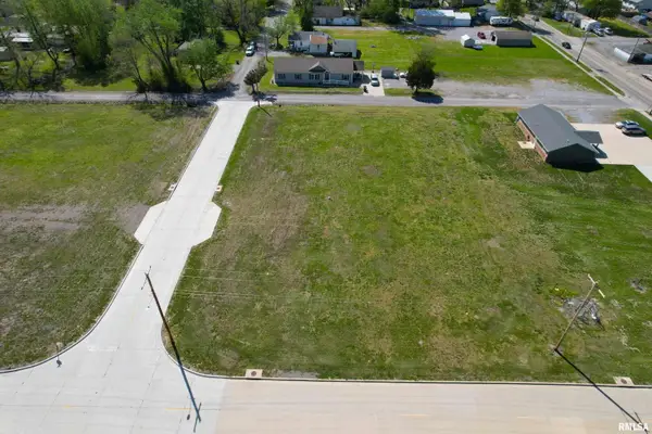 200 Ogara Street, Harrisburg, IL 62896