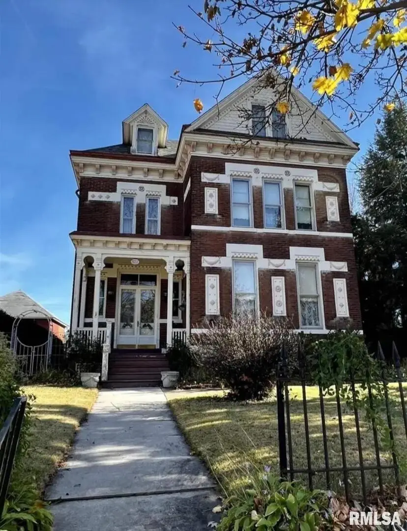 822 N 6th Street, Quincy, IL 62301 - Image #1
