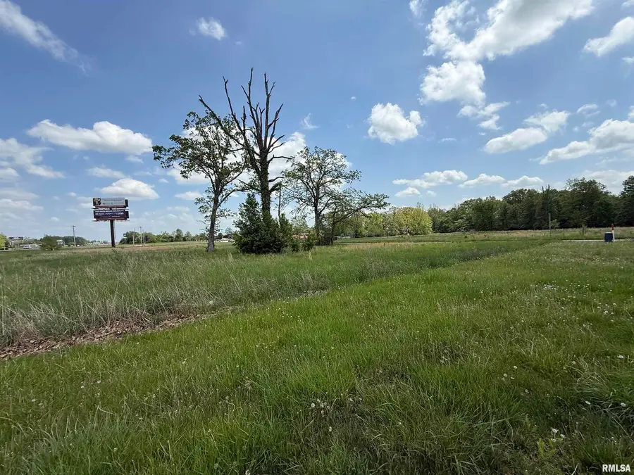 001 Clark Street, Carterville, IL 62918 - Image #3
