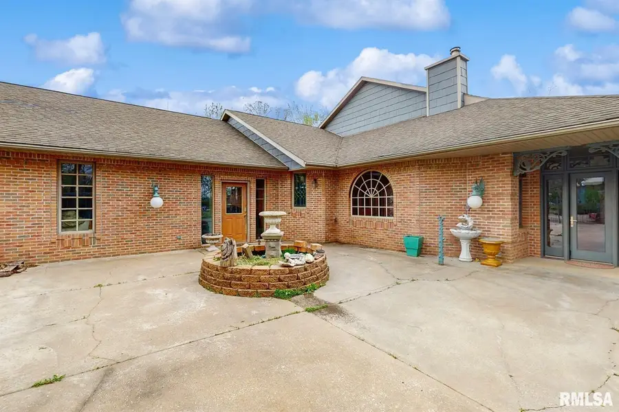 315 N 9th Street, Clinton, IA 52732 - Image #3