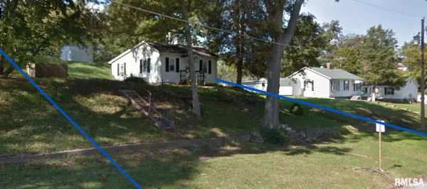 420 S Main Street, Grayville, IL 62844