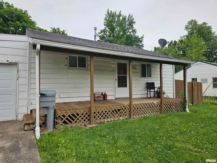 1222 Midway Ct Court, Marion, IL 62959 - Image #3