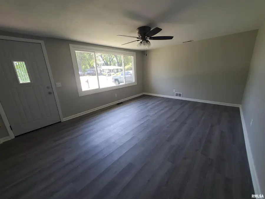 626 14th Avenue, Hampton, IL 61256 - Image #2