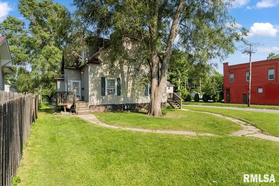 1045-1047 12th Street, Rock Island, IL 61201 - Image #2