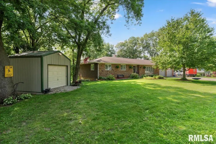 109 Hillcrest Drive, Geneseo, IL 61254-9256 - Image #3