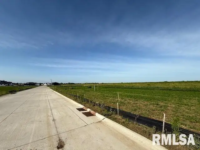 6890 Meghan Avenue, Bettendorf, IA 52722 - Image #1