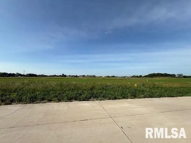 6887 Meghan Avenue, Bettendorf, IA 52722 - Image #1