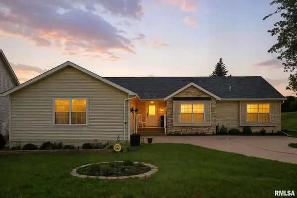 106 Valley View Drive, Sherrard, IL 61281