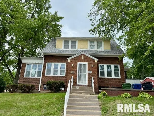 765 9th Avenue S, Clinton, IA 52732 - Image #1