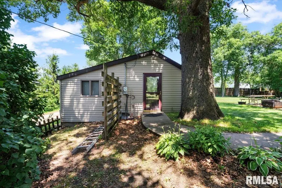 5460 Moline Road, Erie, IL 61250-9329 - Image #2