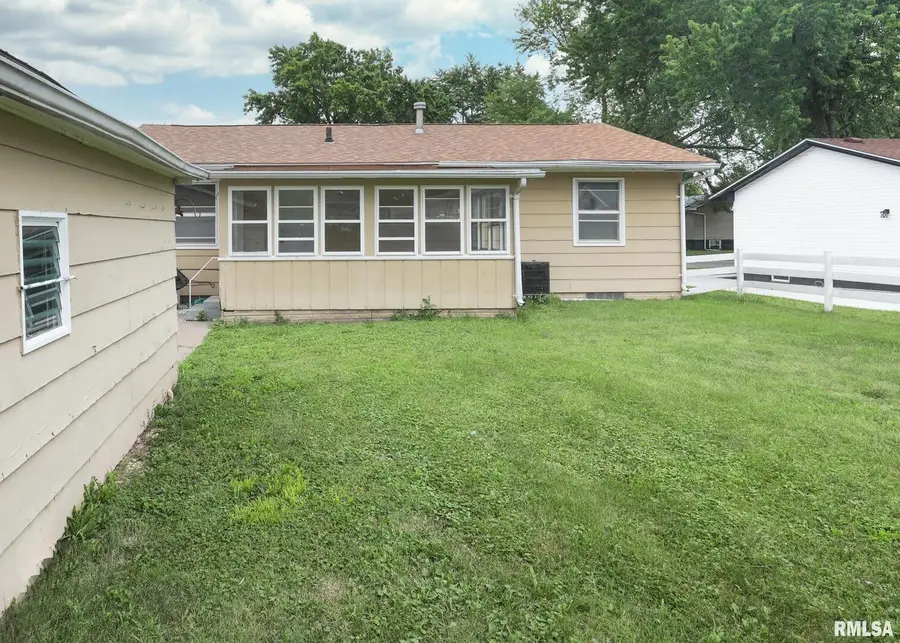 1310 Calvin Street, Davenport, IA 52804 - Image #3
