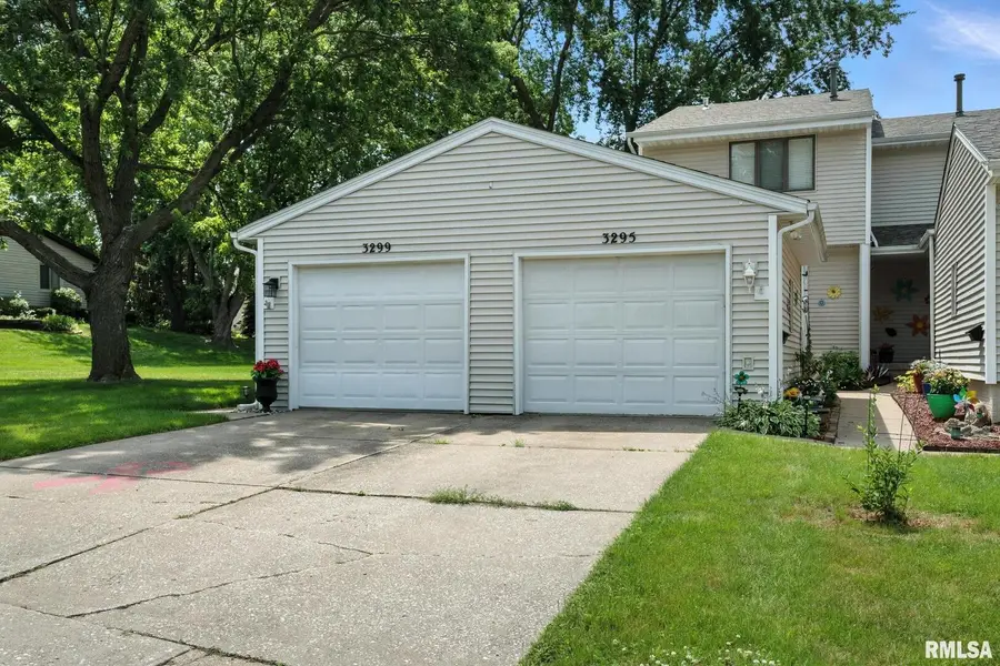 3295 Johnathan Avenue, Bettendorf, IA 52722 - Image #3