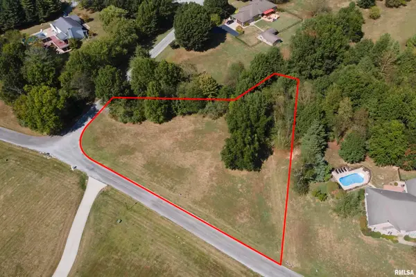 29 Deer Run Drive, Herrin, IL 62948