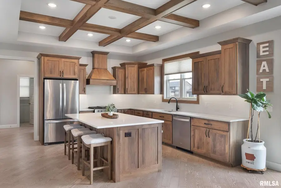 317 Madison Drive, Riverdale, IA 52722 - Image #2