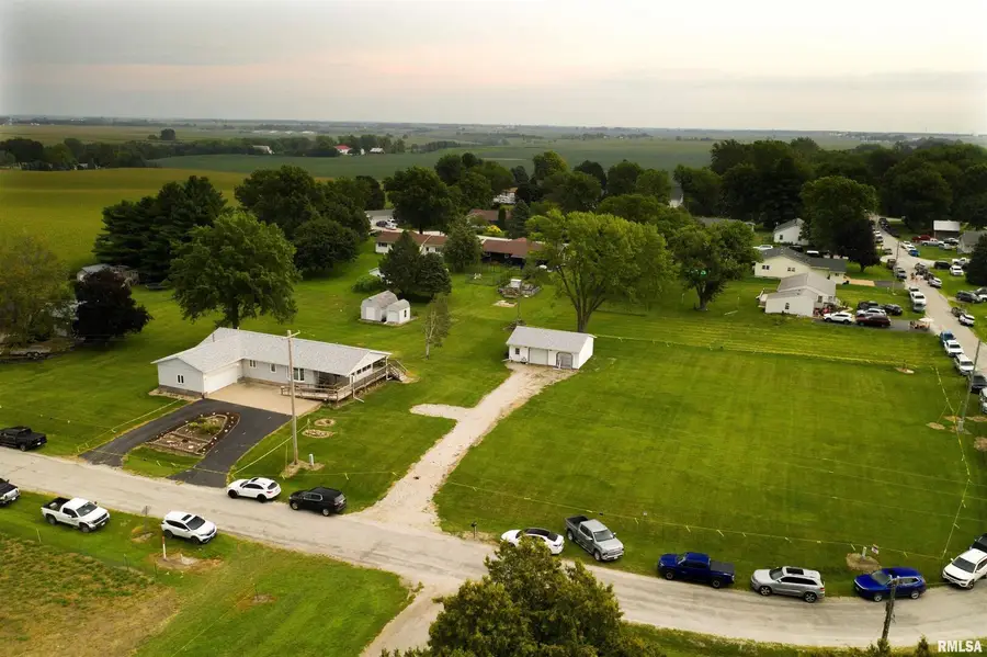 500 N 7th Avenue, New Windsor, IL 61465 - Image #2