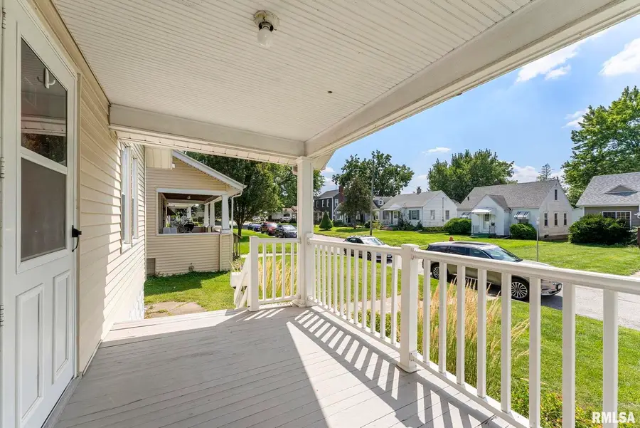 1904 30th Street, Moline, IL 61265 - Image #2