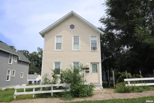 428 7th Street, Moline, IL 61265