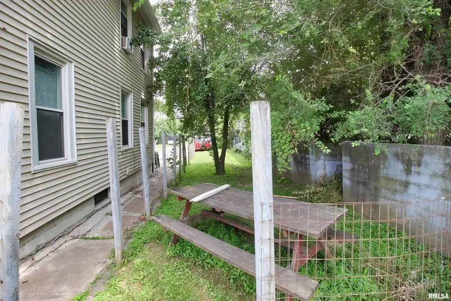 428 7th Street, Moline, IL 61265 - Image #2