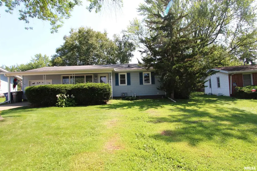 915 N 12th Street, Clinton, IA 52732 - Image #2