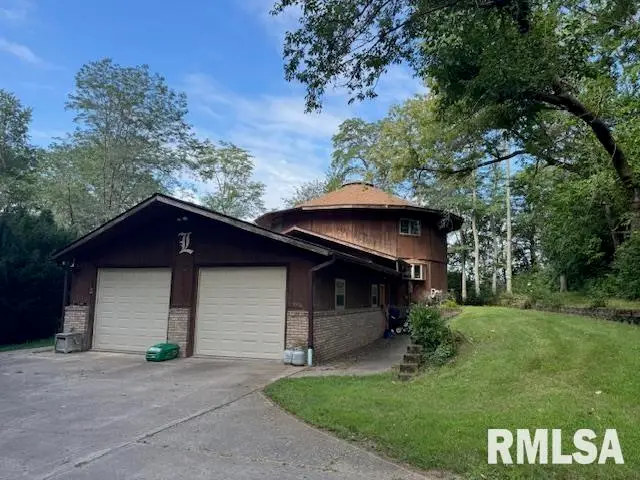 3114 Eclipse Street, Clinton, IA 52732 - Image #1