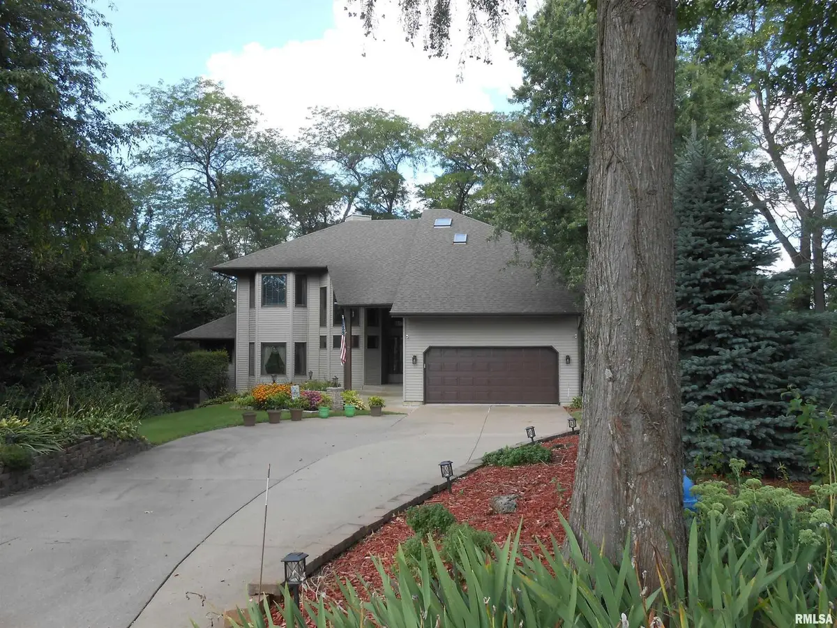 6218 114th Street, Blue Grass, IA 52726 - Image #1