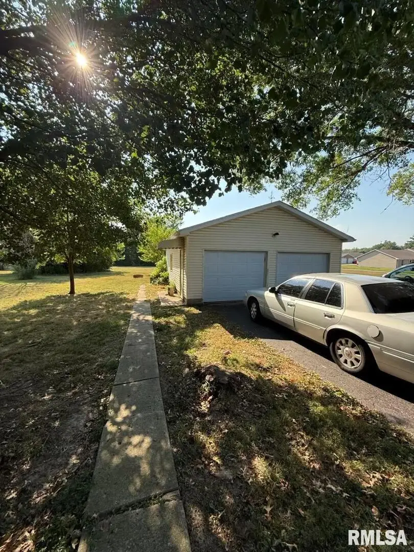 1708 N State Street, Marion, IL 62959 - Image #3