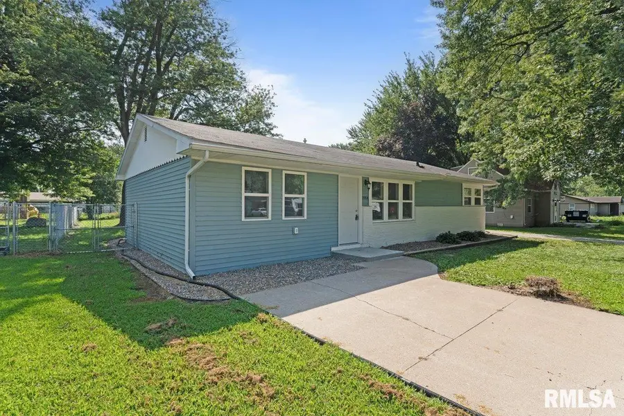 3914 15th Street #B, Moline, IL 61265 - Image #2
