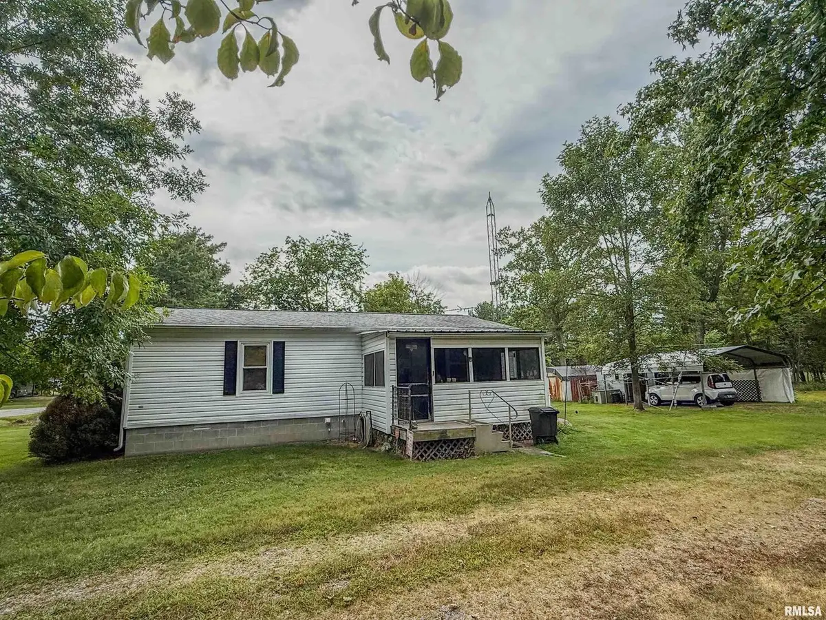 325 E Webster Street, Herrin, IL 62948-3109 - Image #1