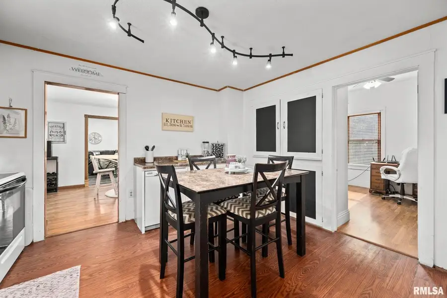 406 234th St Street, Suez, IL 61234 - Image #3