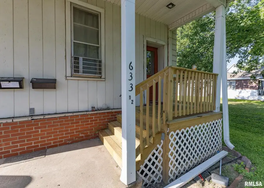 633 7th Avenue S, Clinton, IA 52732 - Image #3