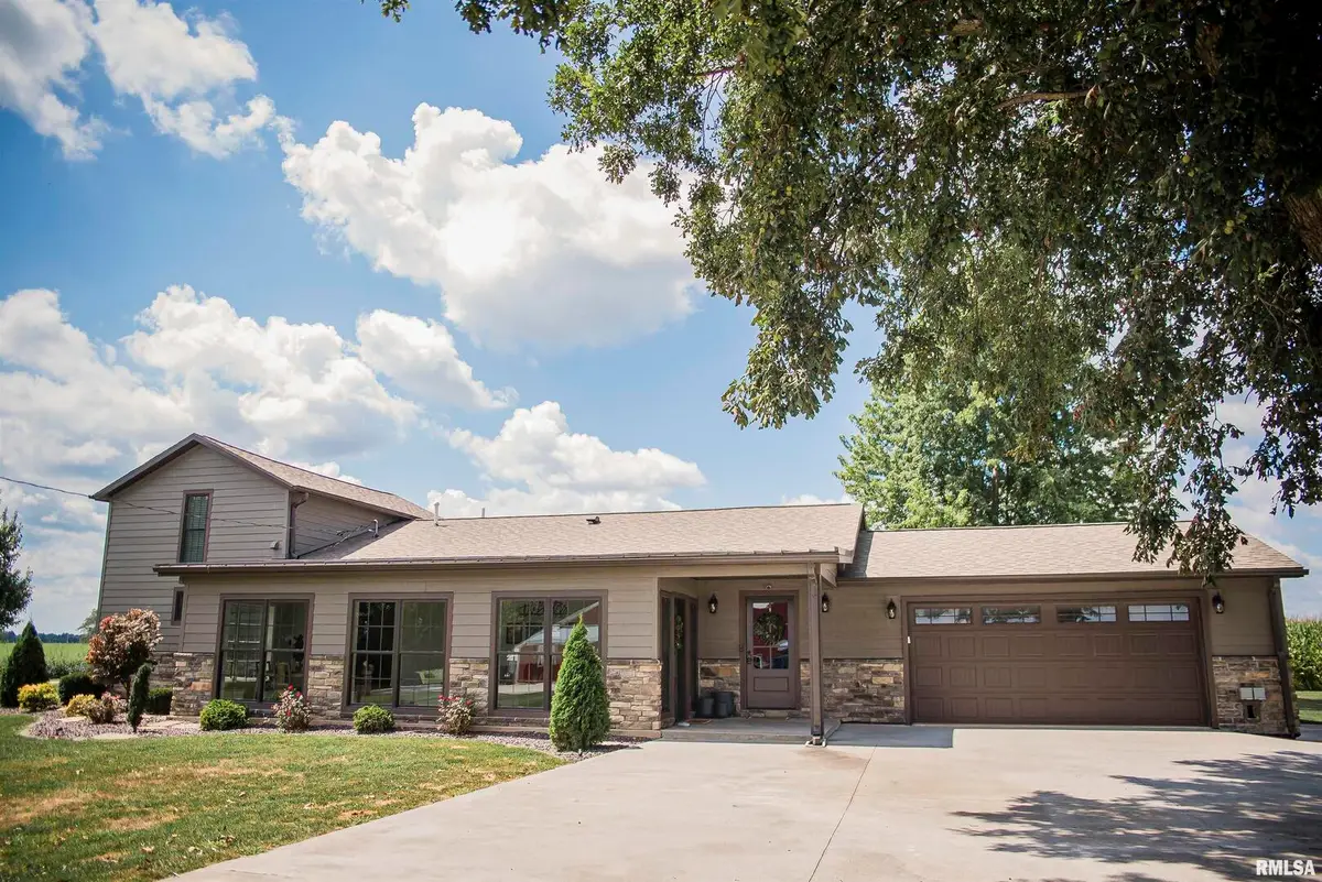 1737 N 2250th Place, Mendon, IL 62351 - Image #1